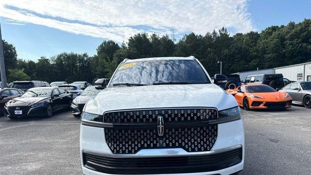 2025 Lincoln Navigator L Reserve