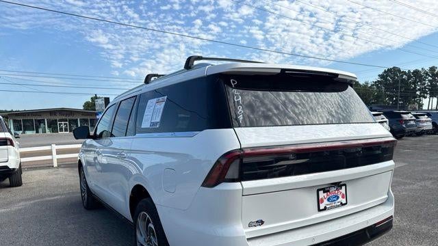 2025 Lincoln Navigator L Reserve
