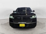 2025 Navigator L Thumbnail 2