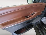 2025 Navigator L Thumbnail 10