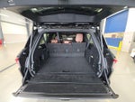 2025 Navigator L Thumbnail 23