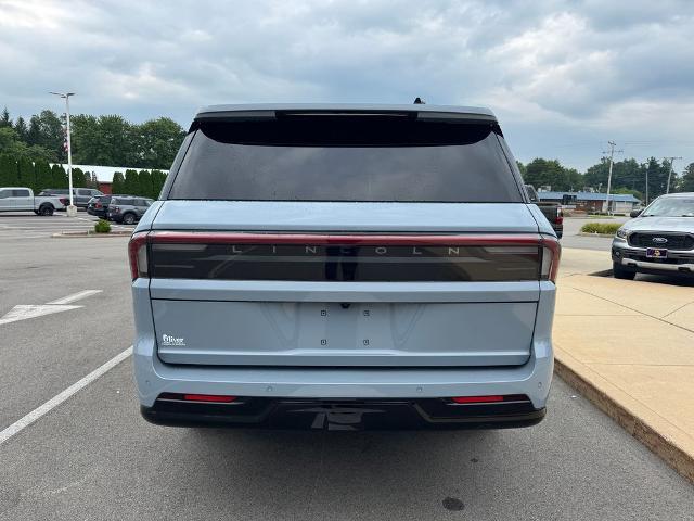 2025 Lincoln Navigator - $81,689