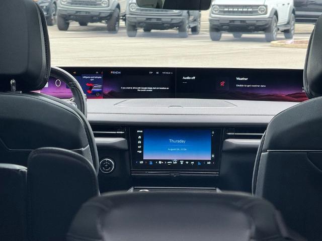 2025 Lincoln Navigator - $81,689