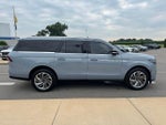 2025 Navigator L Thumbnail 9