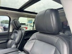 2025 Navigator L Thumbnail 39