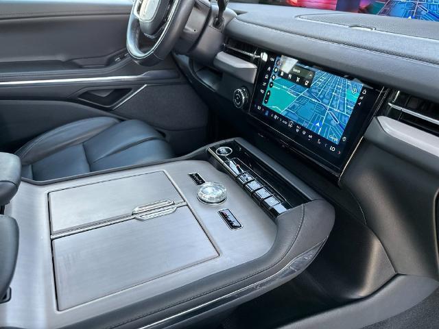 2025 Lincoln Navigator - $79,913