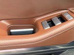 2025 Navigator L Thumbnail 13