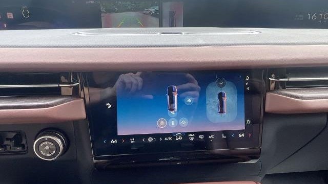 2025 Lincoln Navigator L Reserve