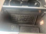 2025 Navigator L Thumbnail 28