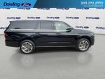 2025 Navigator L Thumbnail 2