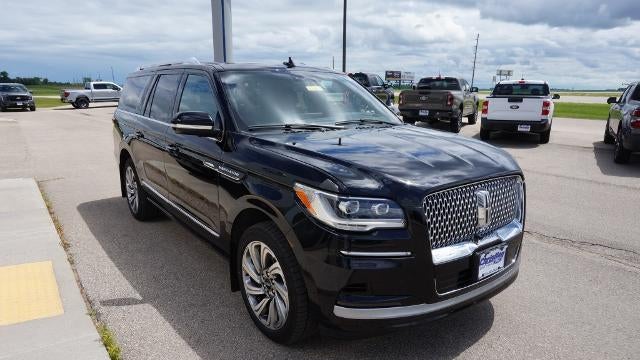 2023 Lincoln Navigator L Reserve