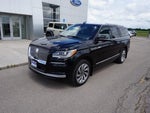 2023 Navigator L Thumbnail 7