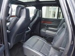 2023 Navigator L Thumbnail 8