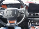 2023 Navigator L Thumbnail 12