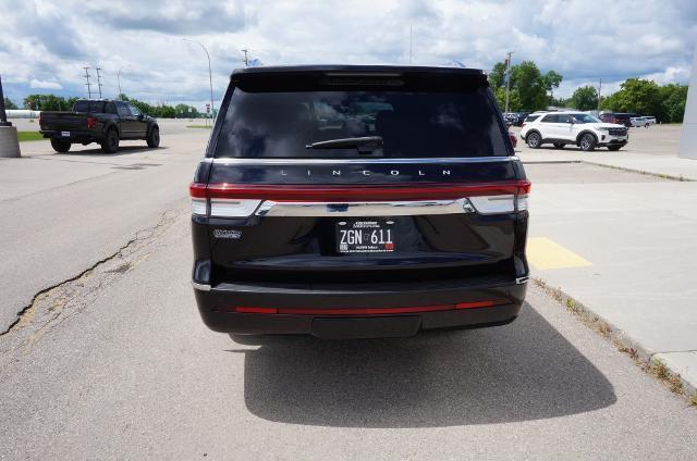 2023 Lincoln Navigator - $55,999