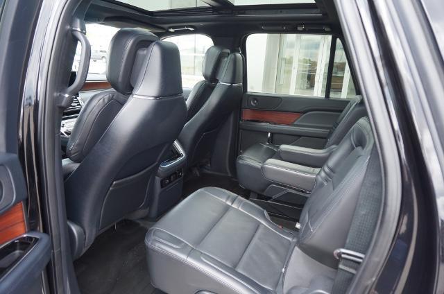 2023 Lincoln Navigator - $55,999