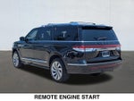2023 Navigator L Thumbnail 3