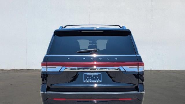 2023 Lincoln Navigator L Reserve