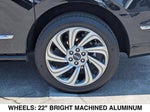 2023 Navigator L Thumbnail 8