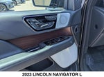 2023 Navigator L Thumbnail 10