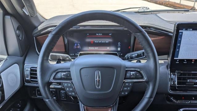 2023 Lincoln Navigator L Reserve