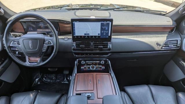 2023 Lincoln Navigator L Reserve