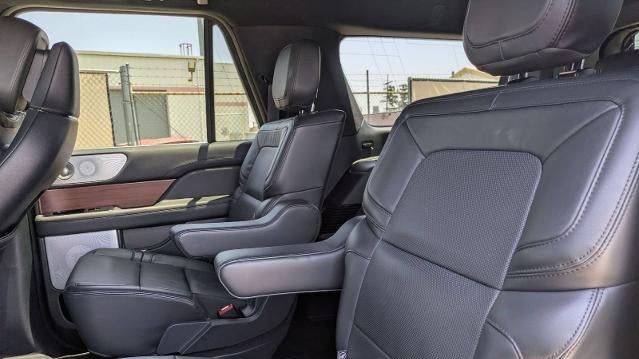 2023 Lincoln Navigator L Reserve