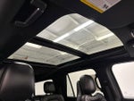 2023 Navigator L Thumbnail 15