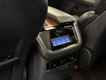 2023 Navigator L Thumbnail 23