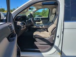 2024 Navigator L Thumbnail 13