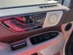 2024 Navigator L Thumbnail 15