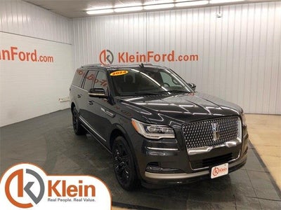 Photo of a 2024 Lincoln Navigator L 4X4 Reserve 4DR SUV for sale
