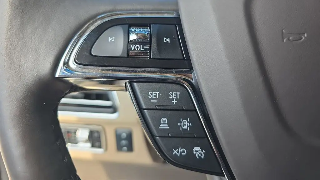 2024 Lincoln Navigator L Reserve