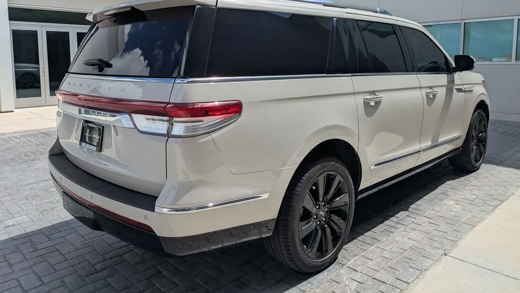 2024 Lincoln Navigator L Reserve