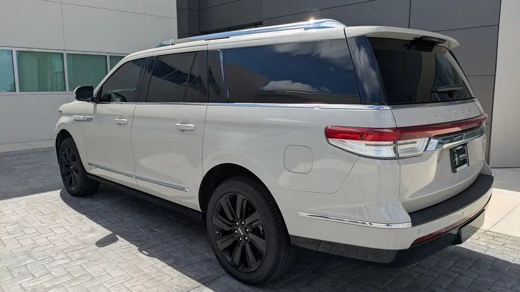 2024 Lincoln Navigator L Reserve