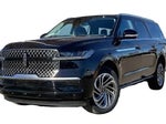 2025 Navigator L Thumbnail 1