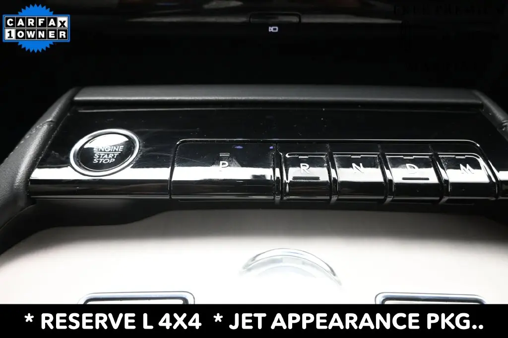 2025 Lincoln Navigator - $60,898