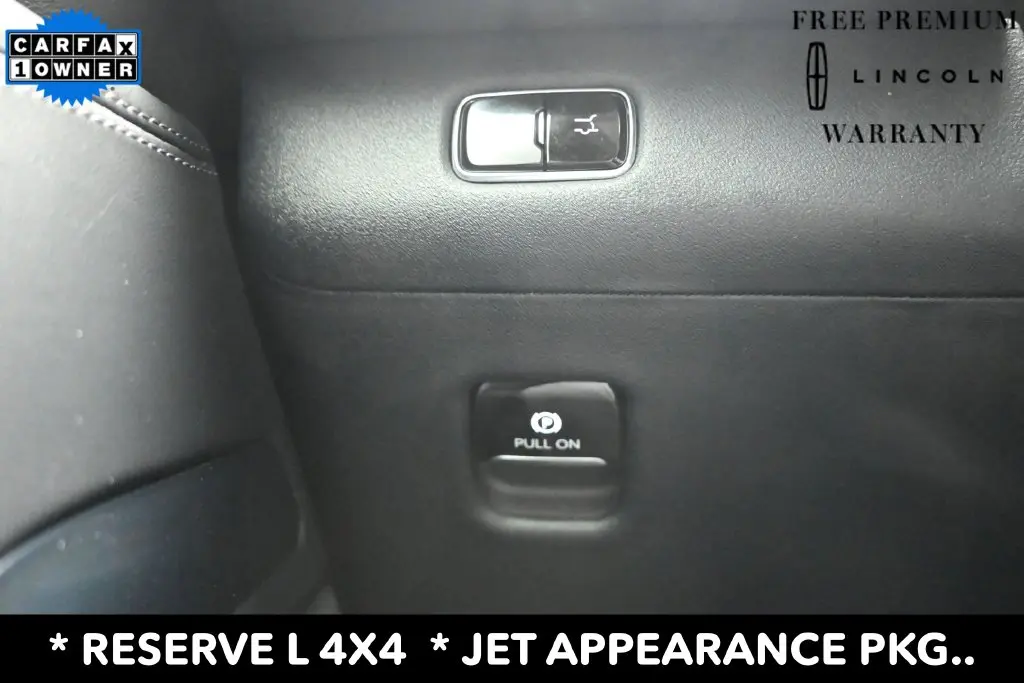 2025 Lincoln Navigator - $60,898