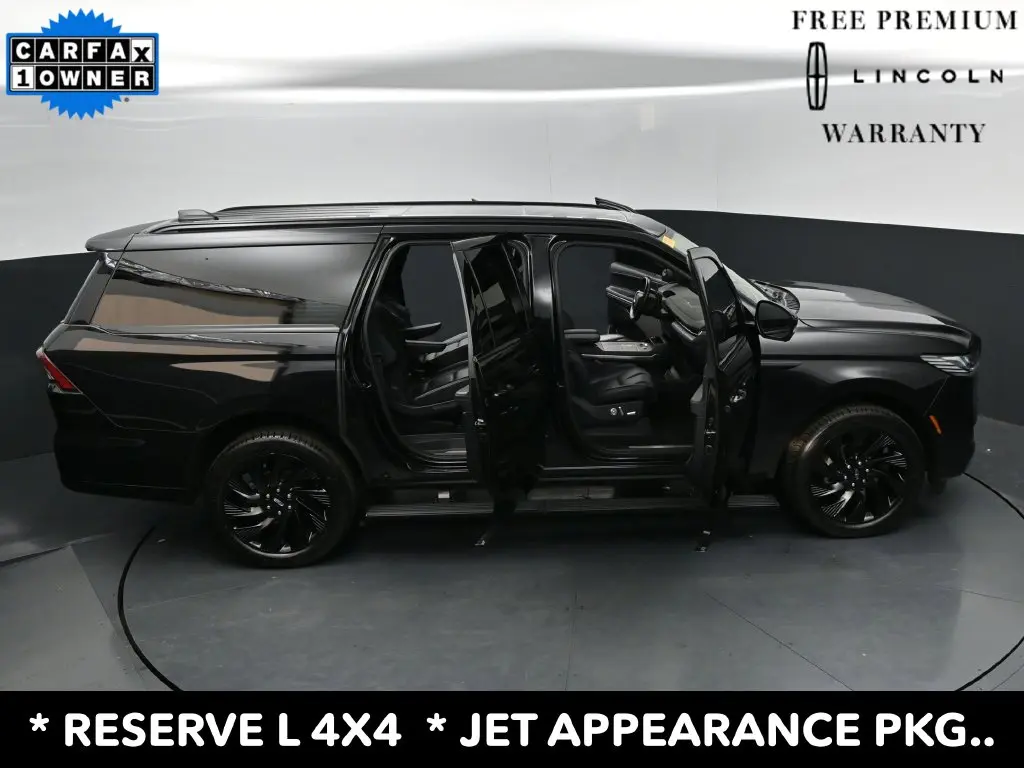 2025 Lincoln Navigator - $60,898