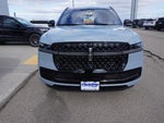 2025 Navigator L Thumbnail 8