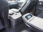 2025 Navigator L Thumbnail 12