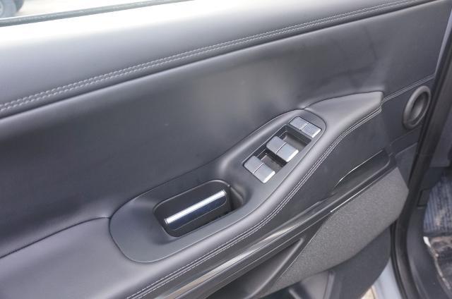 2025 Lincoln Navigator - $89,999