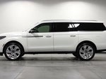 2025 Navigator L Thumbnail 6