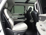 2025 Navigator L Thumbnail 15