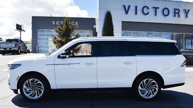2025 Lincoln Navigator L Reserve