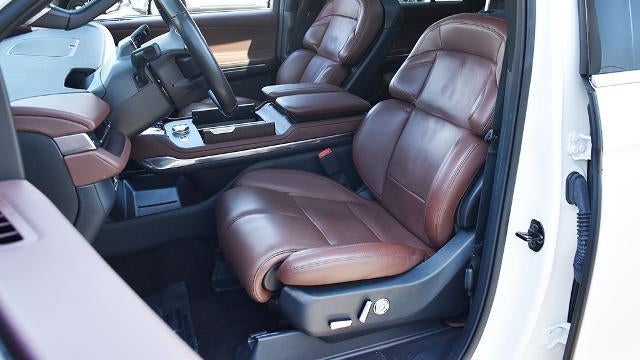 2025 Lincoln Navigator L Reserve