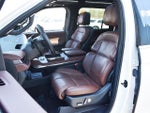 2025 Navigator L Thumbnail 5