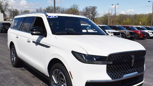 2025 Lincoln Navigator L Reserve