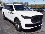 2025 Navigator L Thumbnail 13