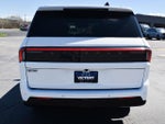 2025 Navigator L Thumbnail 27